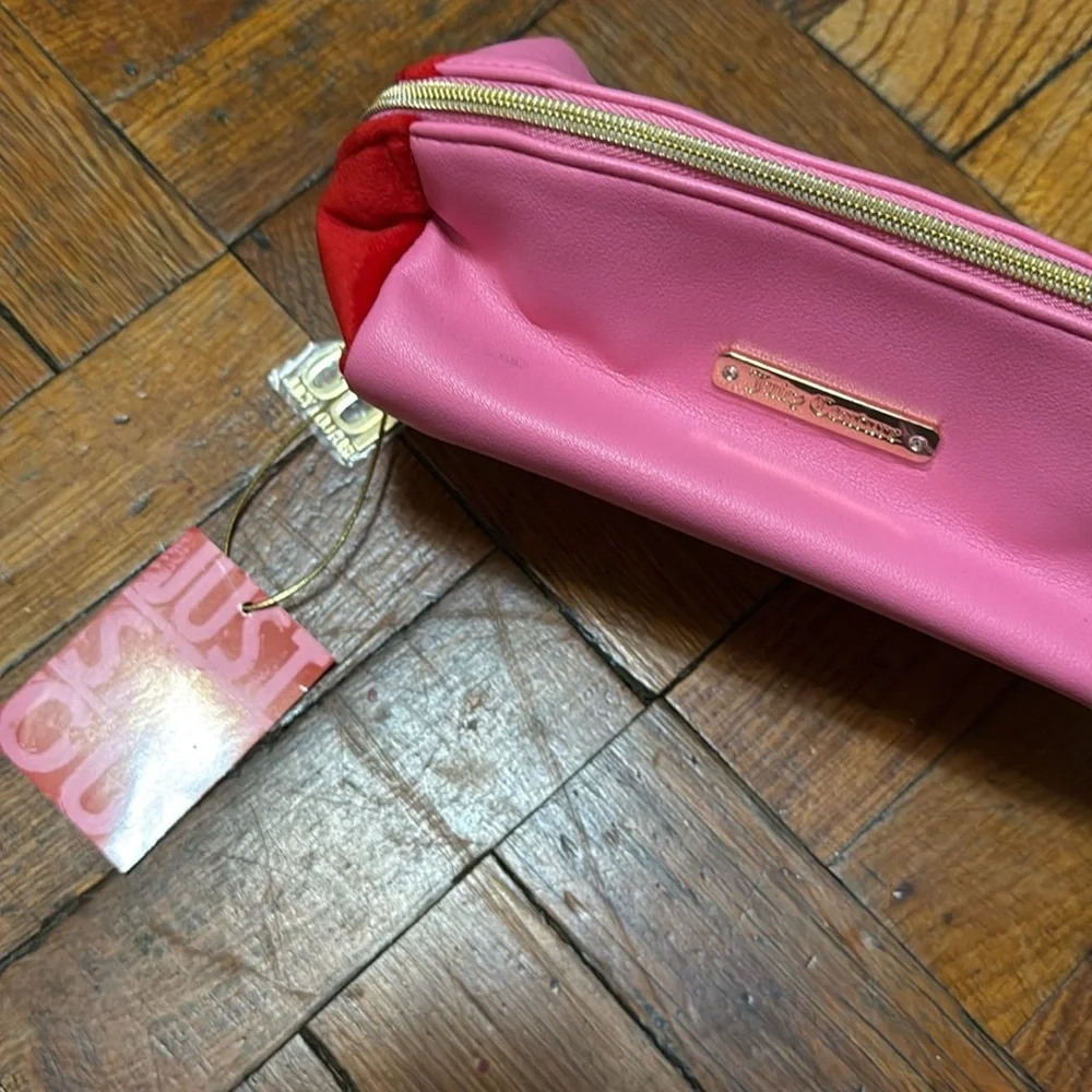 3/$18 Pink and Red Juicy Couture OUI Women's cosmetic Bag with tag